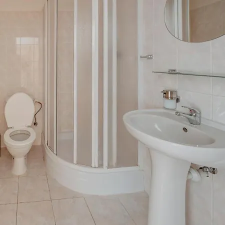 Penzion Statek Benice 3*