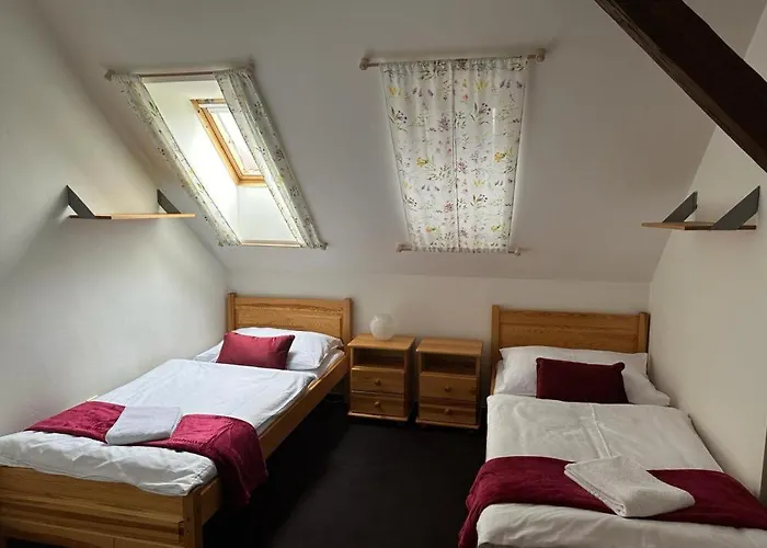 Statek Benice Chrastany (Benesov)